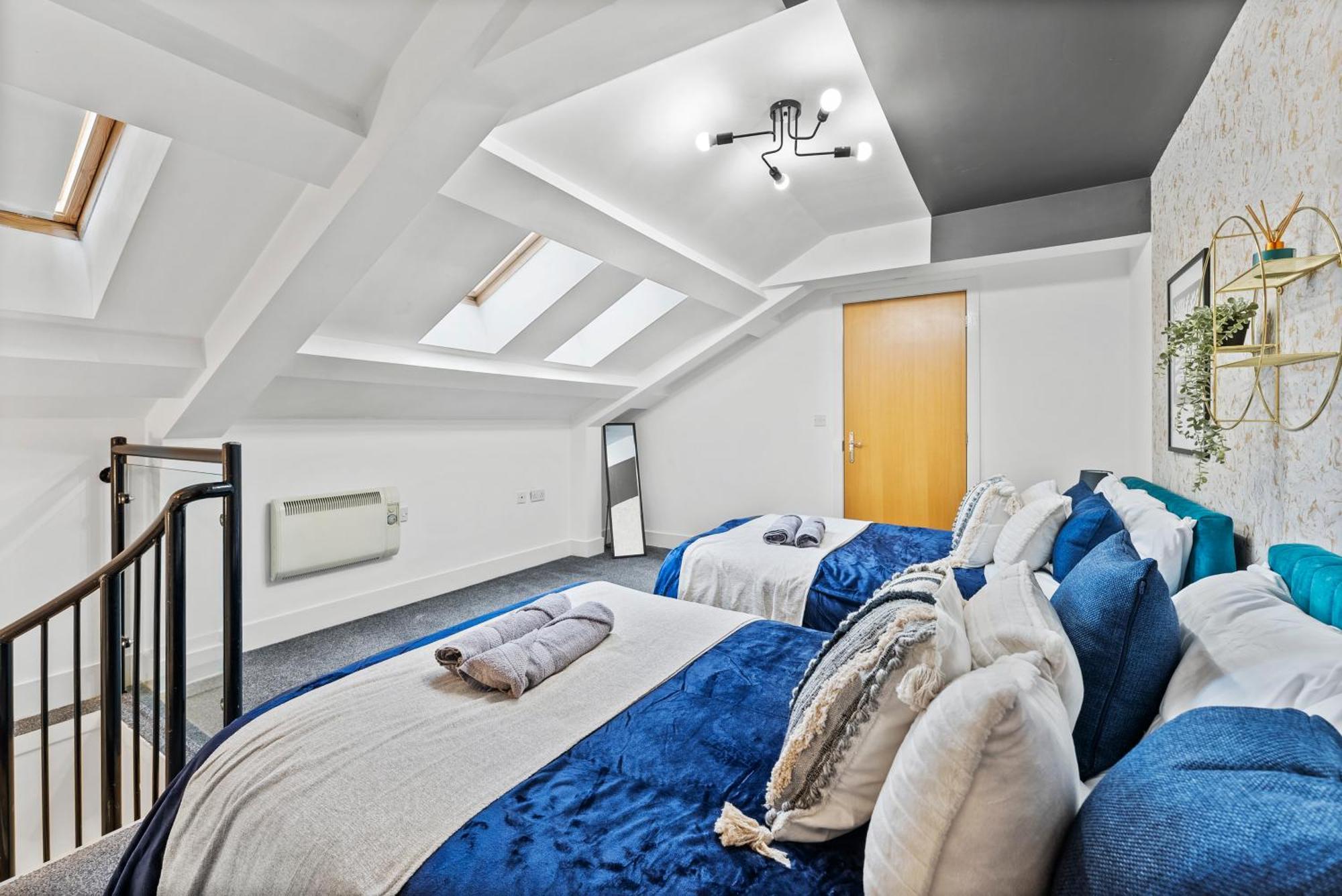 30 Percent Off! Lovely Yorkshire Duplex - Sleeps 6 - Netflix Dewsbury Exterior photo
